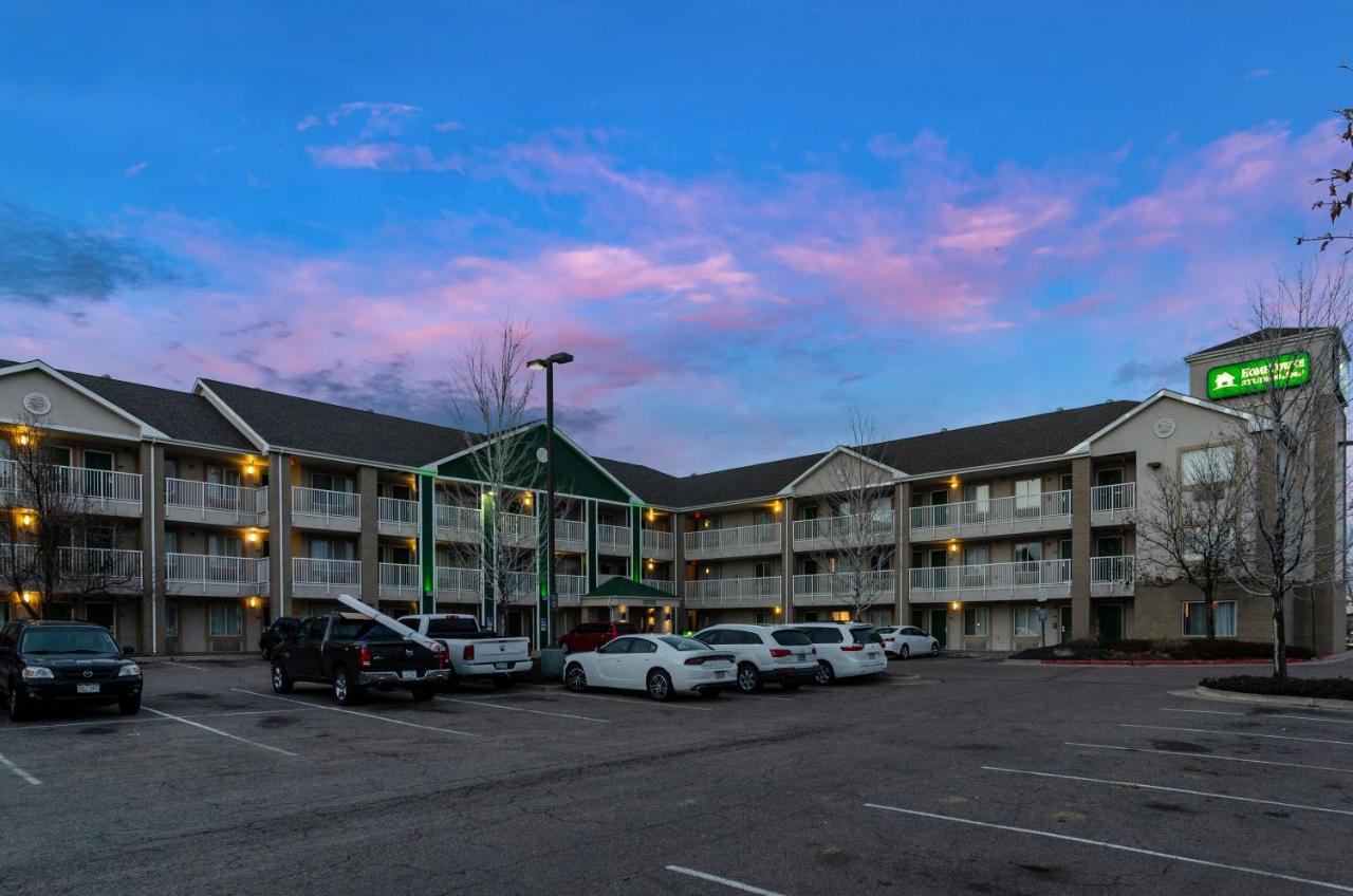 Hometowne Studios By Red Roof Denver - Airport/Aurora Exterior foto